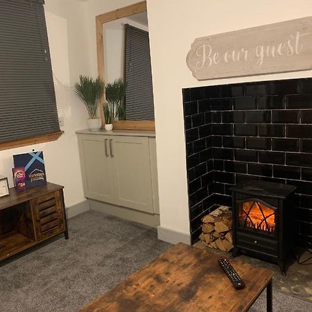 Cosy Cottage In Redcar - Workstays Uk Wilton  Buitenkant foto
